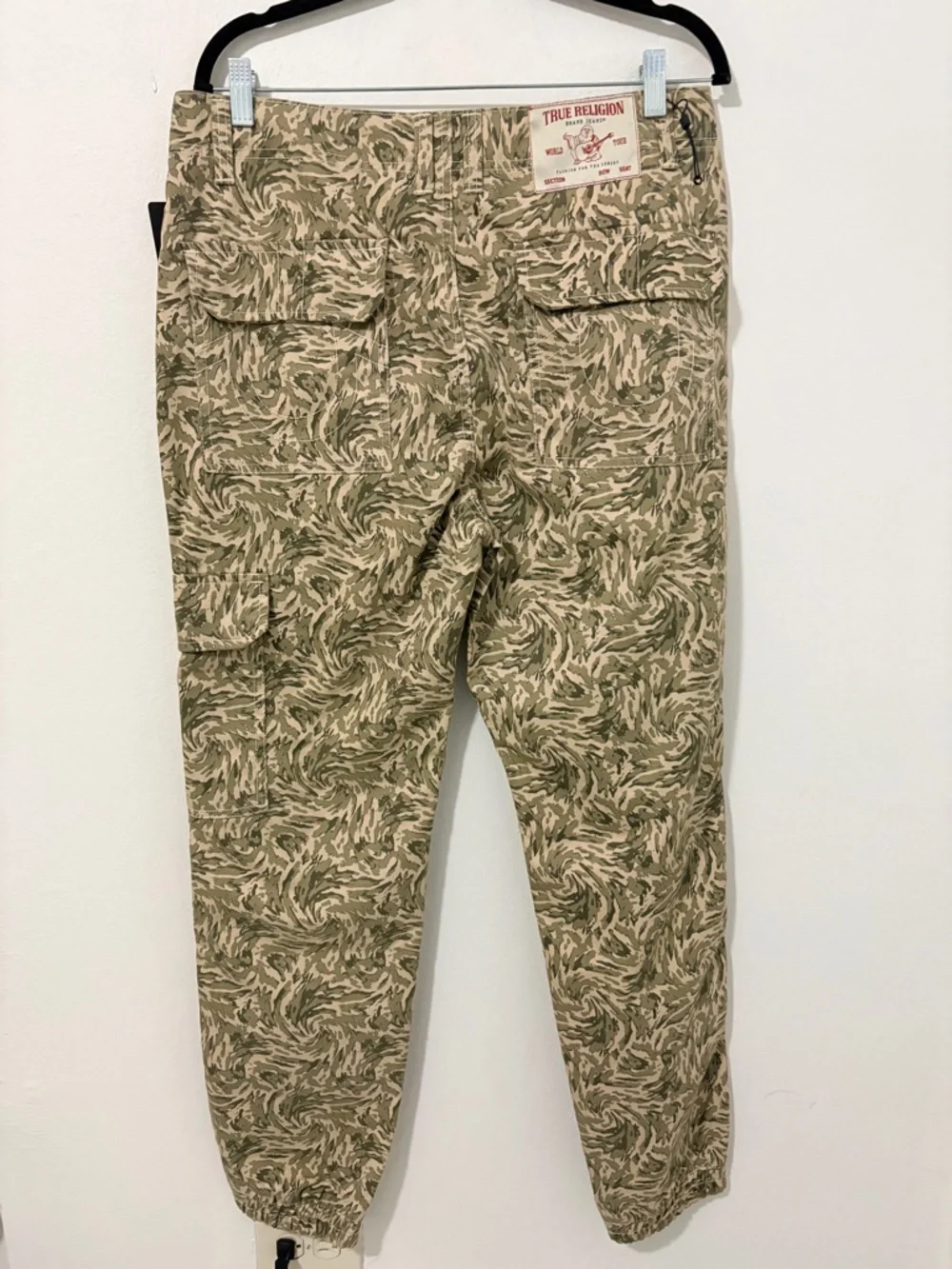 NWT True Religion Jogger Camo Cargo Jogger Pants Abstract Camo Men's Medium